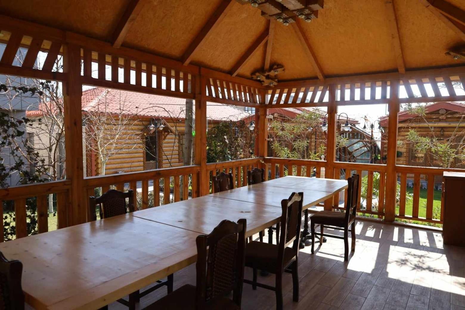 Tnak Hotel Jerevan Exteriör bild